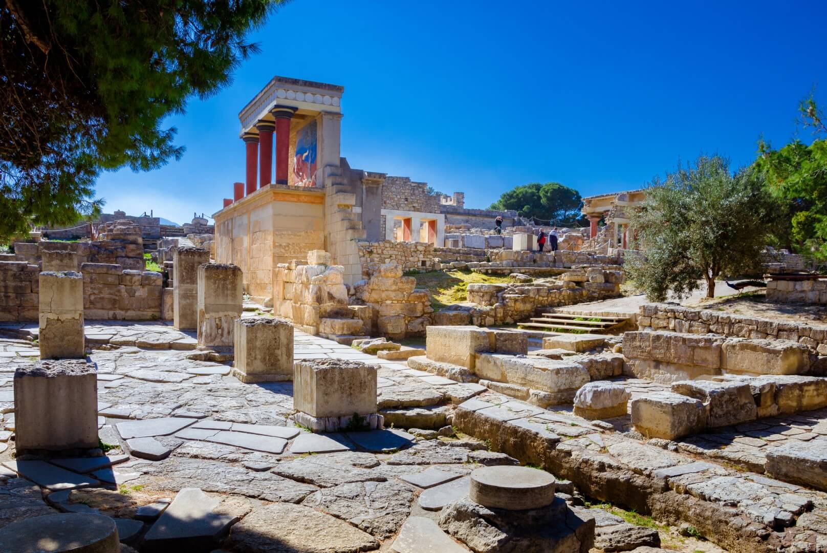 Knossos Palace | Half-Day Private Tour & Panoramic Heraklion Tour | Skip the line