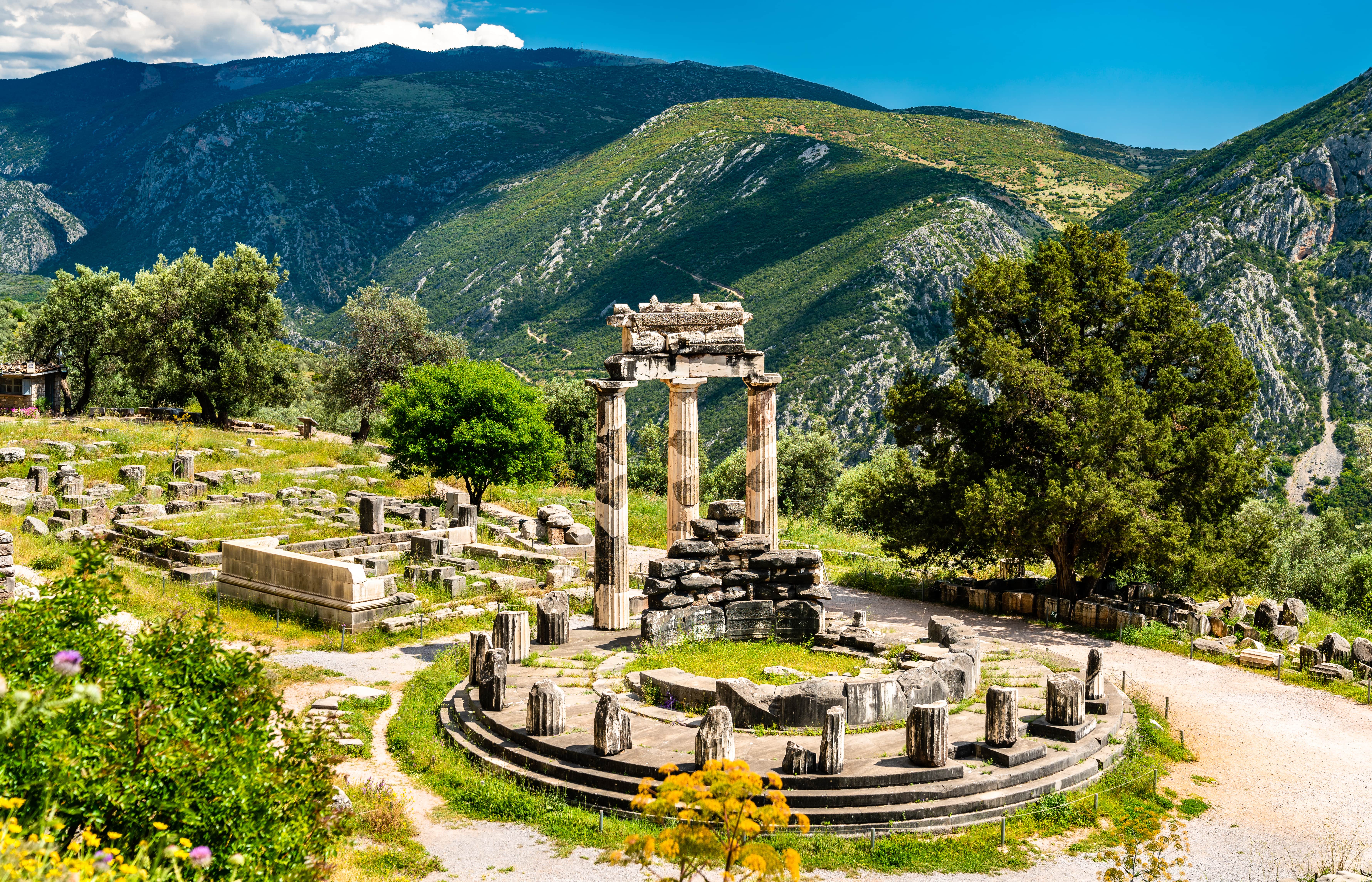Athens-to-Delphi-day-trip
