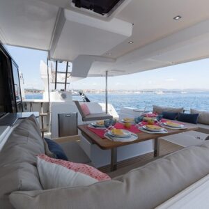 Semi-Private Brand-New Catamaran Cruise in Mykonos with Meal, Drinks & Transport